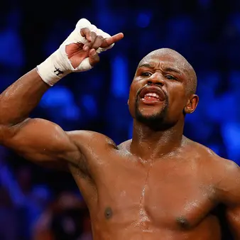 Floyd Mayweather Bet It All On Himself In 2006… That Gamble Turned Into $1.1 Billion