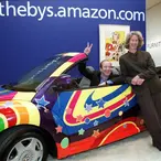 Amazon's Offices Were Next To A Pawn Shop And "Porno Parlor" Back In 1999