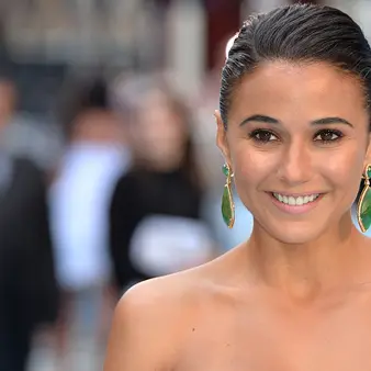 Emmanuelle Chriqui Net Worth