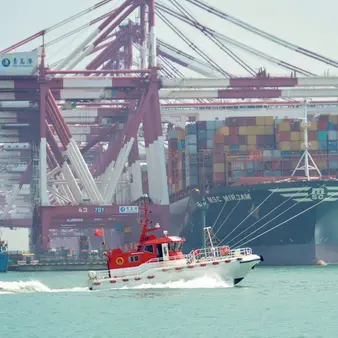 The World's Oldest Billionaire Is 102 Years Old And Has No Plans To Slow Down