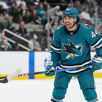 From Minor Leagues To Multi-Millions: Kiefer Sherwood Signs A Major Deal With The San Jose Sharks