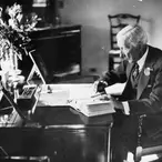 The Rockefeller Family's Four Secrets To Preserving Family Wealth