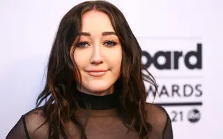 Noah Cyrus Net Worth
