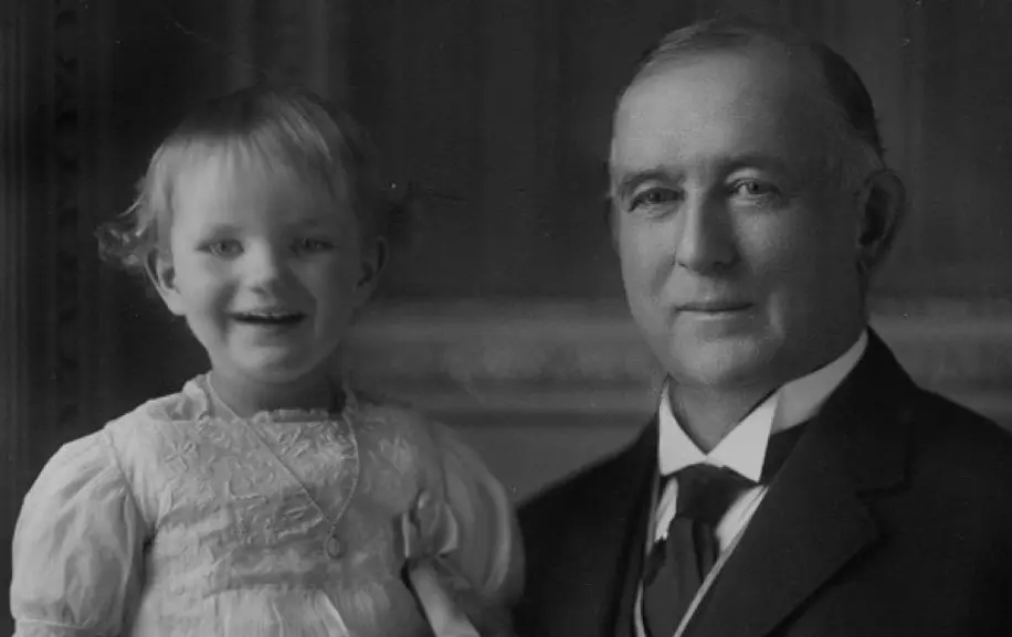 In 1925, The Second-Richest Person In The World Was A 12-Year-Old Girl