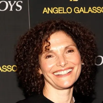 Mary Elizabeth Mastrantonio