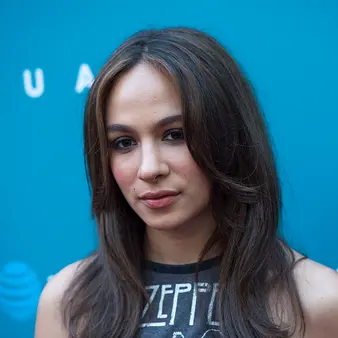Aurora Perrineau Net Worth