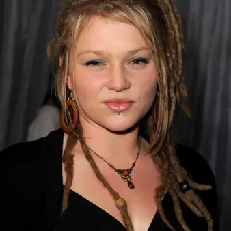 Crystal Bowersox Net Worth