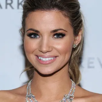 Amber Lancaster Net Worth