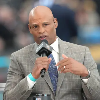 Clark Kellogg Net Worth