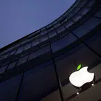 The Amount Of Straight Up CASH Apple Is Hoarding Is Completely Astounding