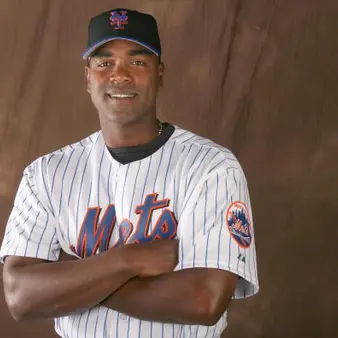 Carlos Delgado Net Worth