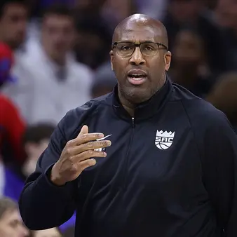 Mike Brown Just Doubled His Coaching Salary For The Next Three Seasons