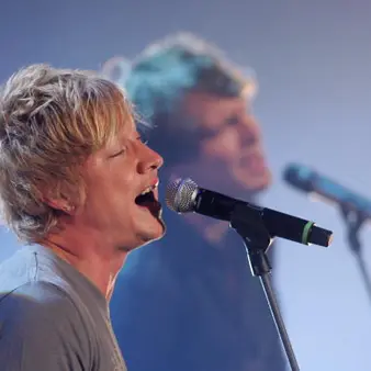 Samu Haber Net Worth