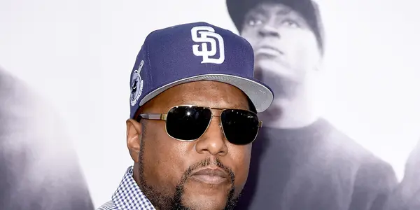 MC Ren