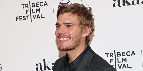 Chris Zylka