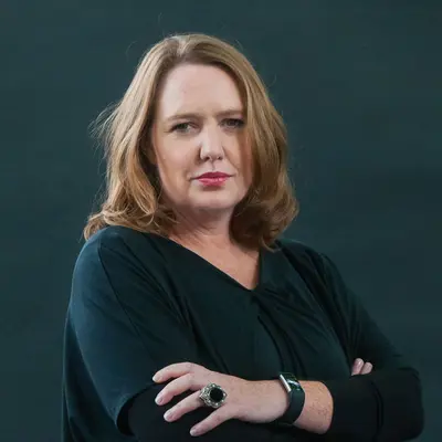 Paula Hawkins