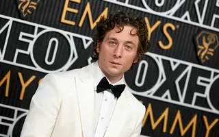 Jeremy Allen White Net Worth