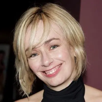 Lucy DeCoutere
