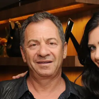 Alec Gores Net Worth