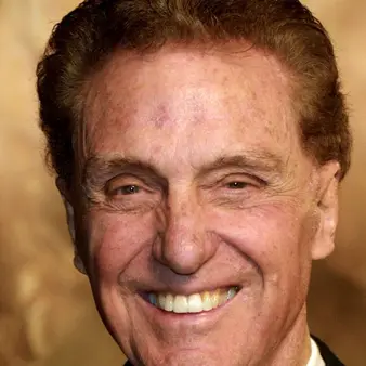 Robert Stack Net Worth