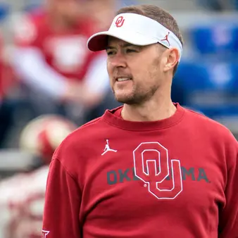 No, USC Is NOT Buying Lincoln Riley A $6 Million LA Mansion Or Buying His Oklahoma Homes…