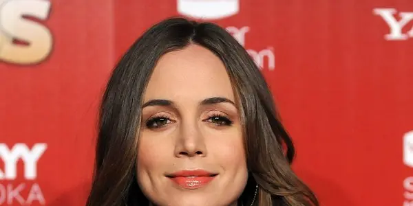 Eliza Dushku