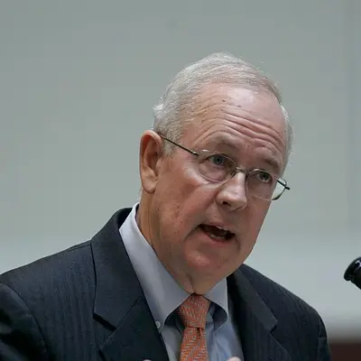 Ken Starr