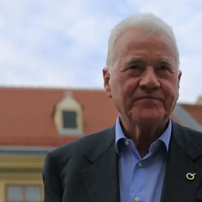 Frank Stronach