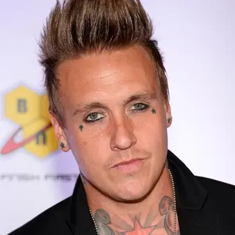 Jacoby Shaddix Net Worth