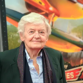 Hal Holbrook Net Worth