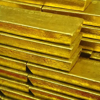 Tank Collector Finds Gold Bars Worth Millions Stashed In Former Iraqi Army Tank