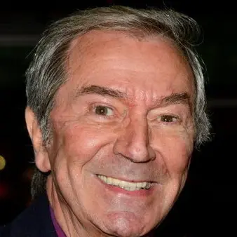 Des O'Connor Net Worth