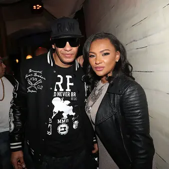 Tara Wallace Net Worth