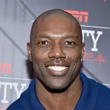 After Earning $80 Million In The NFL – How Did Terrell Owens Lose All His Money???