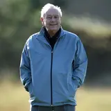 Arnold Palmer Is 86 And Hasn't Played Professional Golf In A Decade… Yet He Still Made $40 Million Last Year