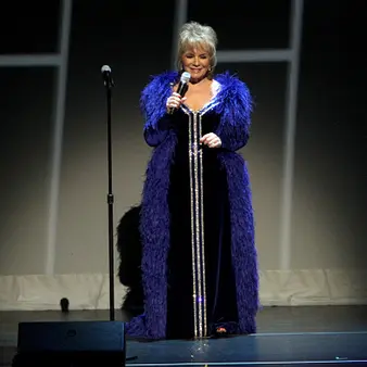 Vikki Carr Net Worth