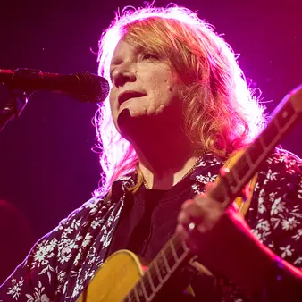 Emily Saliers Net Worth