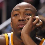 After Earning $100 Million In The NBA, Vin Baker Has Lost His Entire Fortune And Is Now Working At Starbucks…