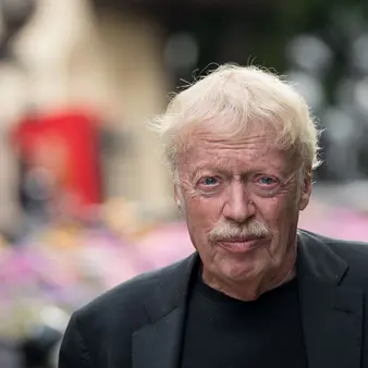 Could Nike's Phil Knight Really Buy The Trail Blazers?
