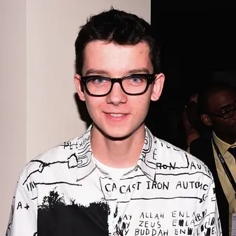Asa Butterfield Net Worth