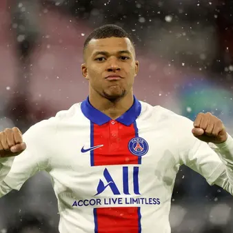 Kylian Mbappé's Contract Combines Money And Power Like We've Rarely Seen
