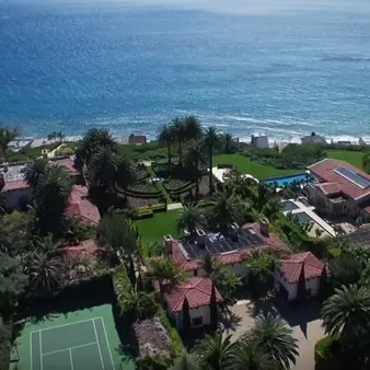 Beyoncé And Jay-Z Move Into $400,000-A-Month Malibu Mansion