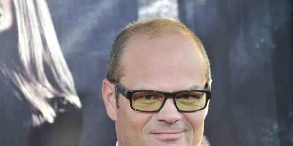 Chris Bauer
