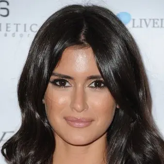 Roxy Sowlaty Net Worth