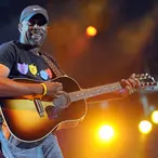 Darius Rucker Of Hootie And The Blowfish Is Now A Sports Agent