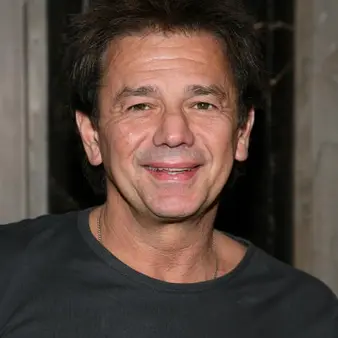 Adrian Zmed Net Worth