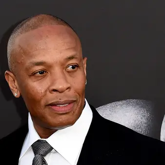 Dr. Dre Just Dropped $50 Million To Buy Tom Brady And Gisele Bundchen's LA Mansion