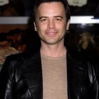 Roger Lodge Net Worth