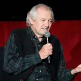 Andrew Robinson Net Worth