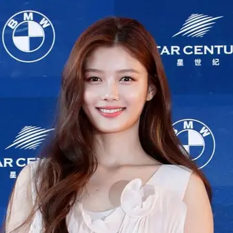 Kim Yoo-jung Net Worth